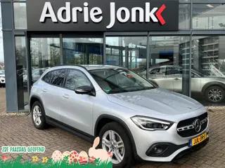 Mercedes-Benz GLA-klasse 250 e AMG Line AUTOMAAT | TREKHAAK | HYBRIDE | PARKEER ASSISTENT | 360gr CA