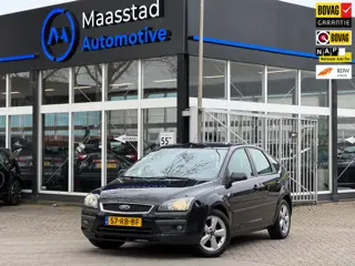 Ford Focus 1.6-16V First Edition 5 drs airco cruise comfortabel