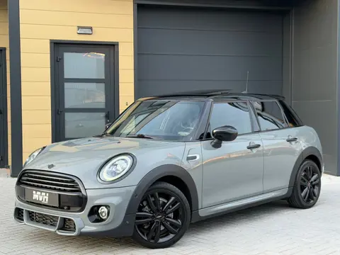 Mini Mini 1.5 Cooper Dalston Edition - JCW - Automaat - Panorama - Ambient - Moonwalk Grey