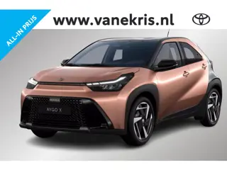 Toyota Aygo X Hybrid 115 envy, Smart Entry, Stoelverwarming, Camera, Sensoren!