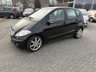 Mercedes-Benz A-klasse 200 Turbo Avantgarde Bijgeluid automaat bak auto is gewoon rijdtbaar