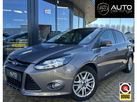 Ford Focus 1.0 EcoBoost Titanium 125PK | Trekhaak | SONY AUDIO |  Dealeronderhouden | 2 Sleutels | C