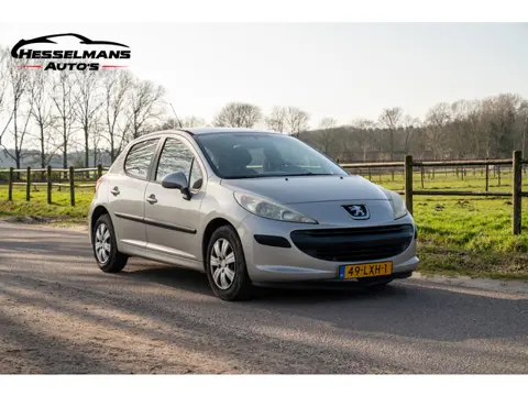 Peugeot 207 1.4 VTi XR