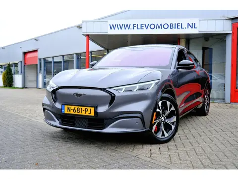 Ford Mustang Mach-E Extended AWD 98 kWh Aut. Pano|Leder|B&O|Cam|Adapt.Cruise|LMV