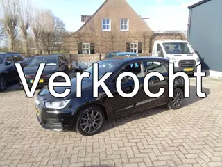 Audi A1 Sportback 1.0 TFSI Design Pro Line Plus Climate controle, pdc achter, stoelverwarming, LM ve