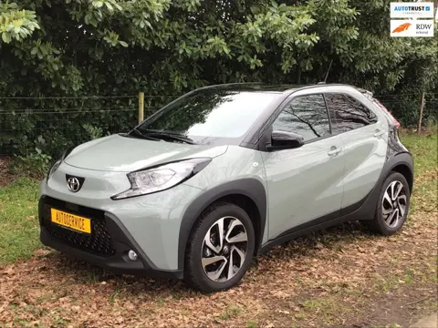 Toyota AYGO X Automaat, nieuwstaat