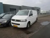 Volkswagen Transporter 2.0 TDI L2H1 DC Trendline, Motor defect, automaat