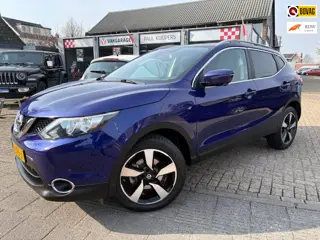 Nissan Qashqai 1.2 116pk Connect Edition *clima + trekhaak + panoramadak*
