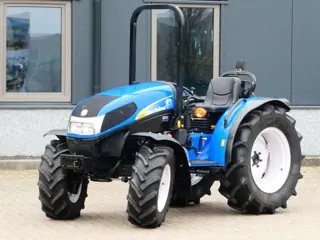 New Holland T3030 4wd / 03315 Draaiuren / Lage Urenstand
