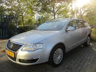 Volkswagen Passat Variant 2.0 FSI Comfortline Business