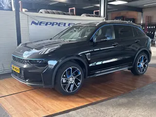 Lynk & Co 01 1.5 Zwart hemel 2024 (bj 2023, automaat)