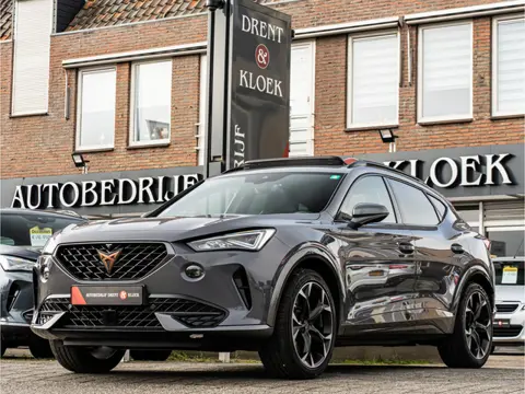 CUPRA Formentor 1.4 e-Hybrid VZ Performance PANO SCHAALSTOELEN 360 CAMERA 19 INCH BLACK OPTIC STOELV