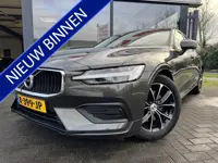 Volvo V60 2.0 B3 Momentum Advantage (bj 2021, automaat)