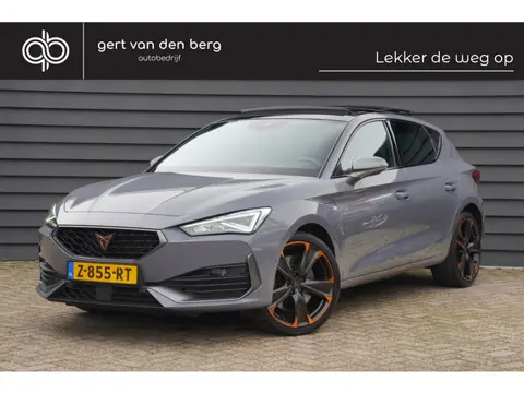 CUPRA Leon 1.4 e-Hybrid VZ Performance - 245 PK - CAMERA - PANODAK - CARPLAY - VIRT. COCKPIT -