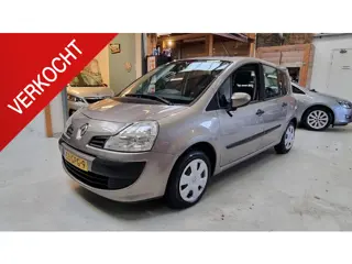 Renault Grand Modus 1.2-16V Expression, Panoramadak, Airco, Cruisecontrole, Fietsendrager, NAP....