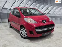 Peugeot 107 1.0-12V XR