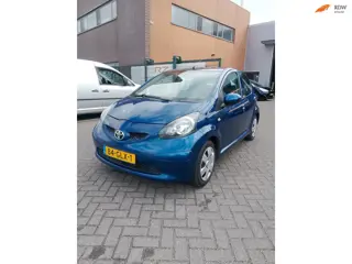 Toyota Aygo 1.0-12V +