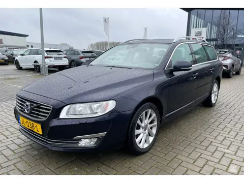 Volvo V70 2.0 T4 Polar+ Leer Memory Trekhaak Schuifdak Standkachel