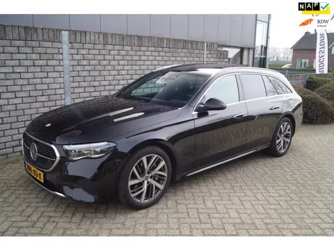 Mercedes-Benz E-klasse Estate 300 e Luxury Line Autom Panodak Leder Navi Camera Adaptieve Cruise Cli