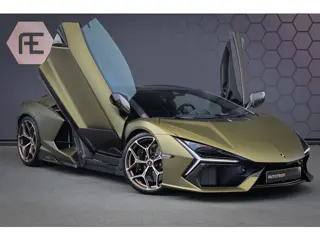 Lamborghini Revuelto | LIFT | CARBON IN & EXTERIEUR | PASSENGER DISPLAY | ADAPTIVE CRUISE | APPLE CA
