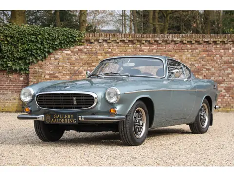Volvo P1800E Coupe Overdrive "Skillfully restored with meticulous care" Restoration while preserving
