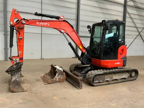 Kubota U 48-4 (bj 2012)