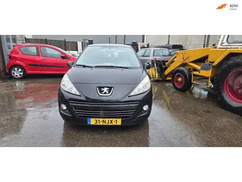 Peugeot 207 1.4 VTi Style