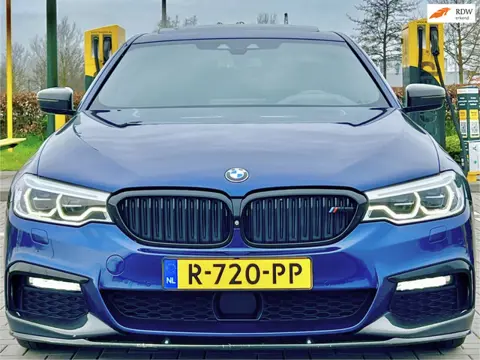 BMW 5-serie 540i xDrive M PERFORMANCE POWER KIT UNIEK! Rijk uitgerust