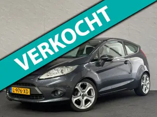 Ford Fiesta 1.6 Ghia - Parkeersensoren - Cruisecontrol -