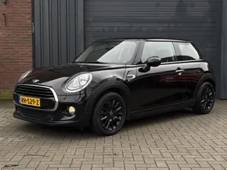 MINI Mini 1.5 Cooper Business - Cruise Control - PDC - Navigatie -