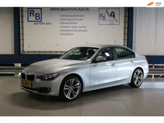BMW 3-serie 320i AUTOMAAT / NAP / FULL SERVICE HISTORIE / APK 2027 ! ! !