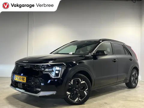 Kia Niro EV DynamicPlusLine 64.8 kWh | Navigatie/Android/Apple Carplay | LM Velgen 17" | Voorstoelen