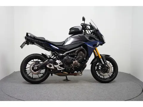 Yamaha Tracer 900 GERESERVEERD YB T/M 28-3 (bj 2016)