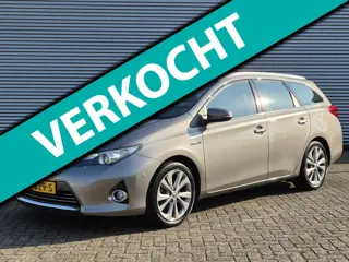 Toyota Auris Touring Sports 1.8 Hybrid Executive Leder Stoelverwarming Camera
