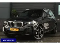 BMW X5 xDrive50e M-Sport Launch Edition | Sky Launch | Adaptief | 22 Inch | Comfort Stoelen | Bomvol