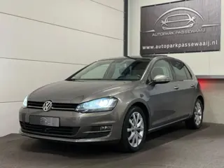 Volkswagen Golf 1.4 TSI Highline Pano, ACC, Achteruitrijcamera, LED, Parkeersensoren Rondom, Stoelve