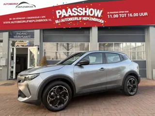 Alfa Romeo Junior Elettrica Speciale 54 kWh | ACC | Clima | LED  05-2025 10.537 KM