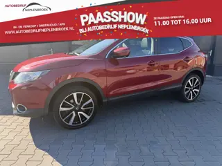 Nissan QASHQAI 1.2 Connect Edition Automaat,360 camera,Trekhaak,Panodak,Pdc Hoge Zit Bj 2015 Km 121.