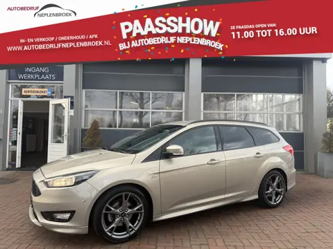 Ford FOCUS Wagon 1.0 ST-Line Bj 2017 Km 132.000 126PK Dealer onderhouden !!