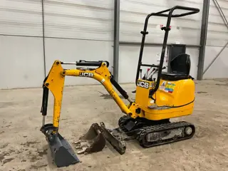 JCB 8008 CTS (bj 2022)