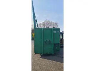 Container 40 M3 met hydraulisch deksel