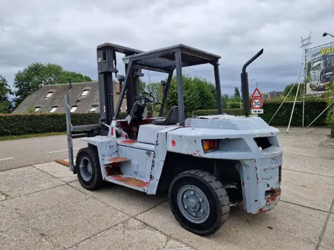 Caterpillar DP60 met geïntegreerde sideshift (automaat)