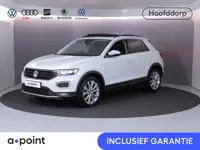 Volkswagen T-Roc 1.0 TSI Style 115pk 6bak| Panorama dak | LM-velgen| el. achterklep | Climatronic