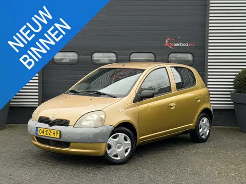 Toyota Yaris 1.0-16V VVT-i Terra APK t/m 1-26 | 5 Deurs | Radio |