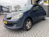 Renault Clio 1.2-16V Extreme/Airco/AUX/Bluetooth/Trekhaak/Elek-pakket/Goed-onderhouden/LMV