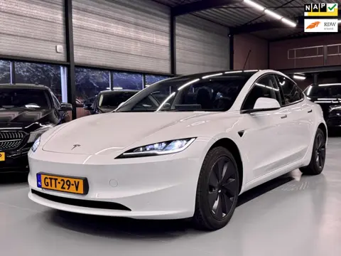 Tesla MODEL 3 RWD 60 kWh 2024