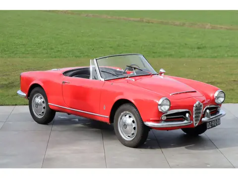 Alfa Romeo Giulia Spider 1600 Veloce - Highly Original Condition
