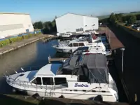 Hibo motorboot verhuur in Friesland