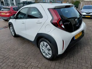 Toyota Aygo X 1.0 VVT-i MT Play