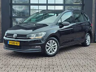 Volkswagen Touran 1.2 TSI Comfortline 7-persoons | Climatronic | Trekhaak | LMV | Cruise | App-conne